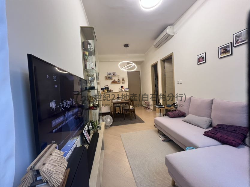 逸瓏灣8 2座 低層 K室 - 世紀21白石角分行 - 大埔區物業代理的權威百科 專營豪宅買賣