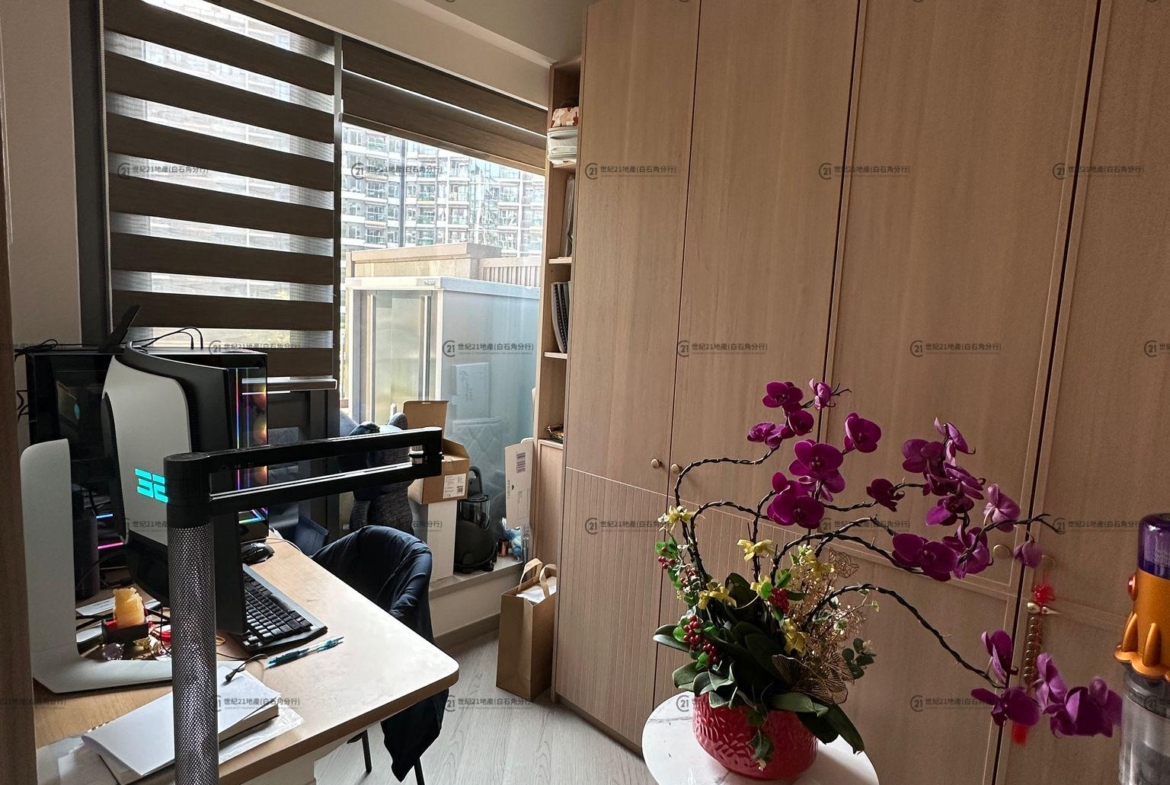 UNIVERSITY HILL 2A 漾景閣3座 B3室 - 世紀21白石角分行 - 大埔區物業代理的權威百科 專營豪宅買賣