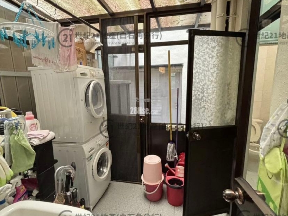 倚龍山莊 16座 低層 - 世紀21白石角分行 - 大埔區物業代理的權威百科 專營豪宅買賣