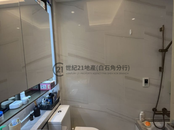 逸瓏灣8 2座 低層 K室 - 世紀21白石角分行 - 大埔區物業代理的權威百科 專營豪宅買賣