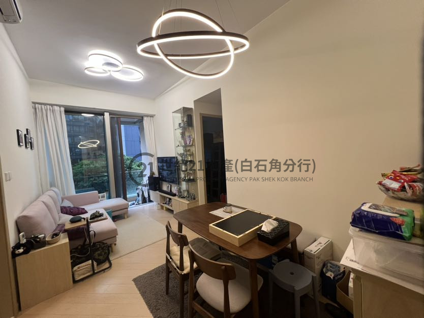 逸瓏灣8 2座 低層 K室 - 世紀21白石角分行 - 大埔區物業代理的權威百科 專營豪宅買賣