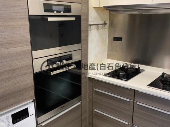 比華利山別墅 1期 湖景道 全幢 - 世紀21白石角分行 - 大埔區物業代理的權威百科 專營豪宅買賣