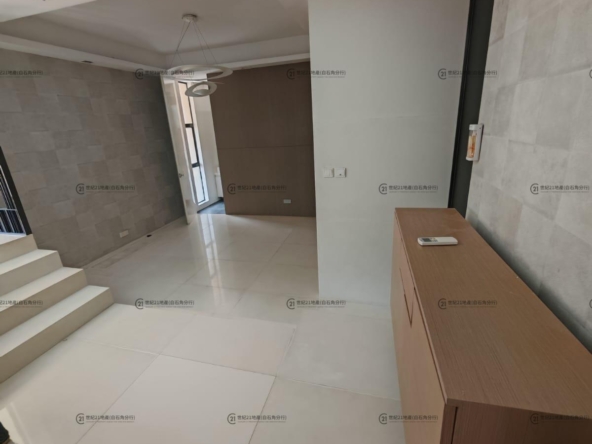 比華利山別墅 全幢 - 世紀21白石角分行 - 大埔區物業代理的權威百科 專營豪宅買賣