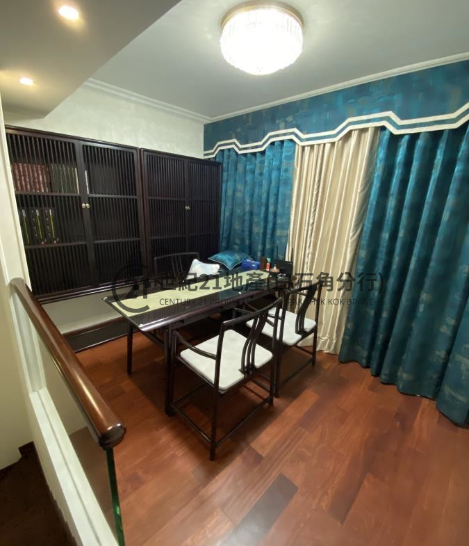 比華利山別墅 1期 翠樺道 全幢 - 世紀21白石角分行 - 大埔區物業代理的權威百科 專營豪宅買賣