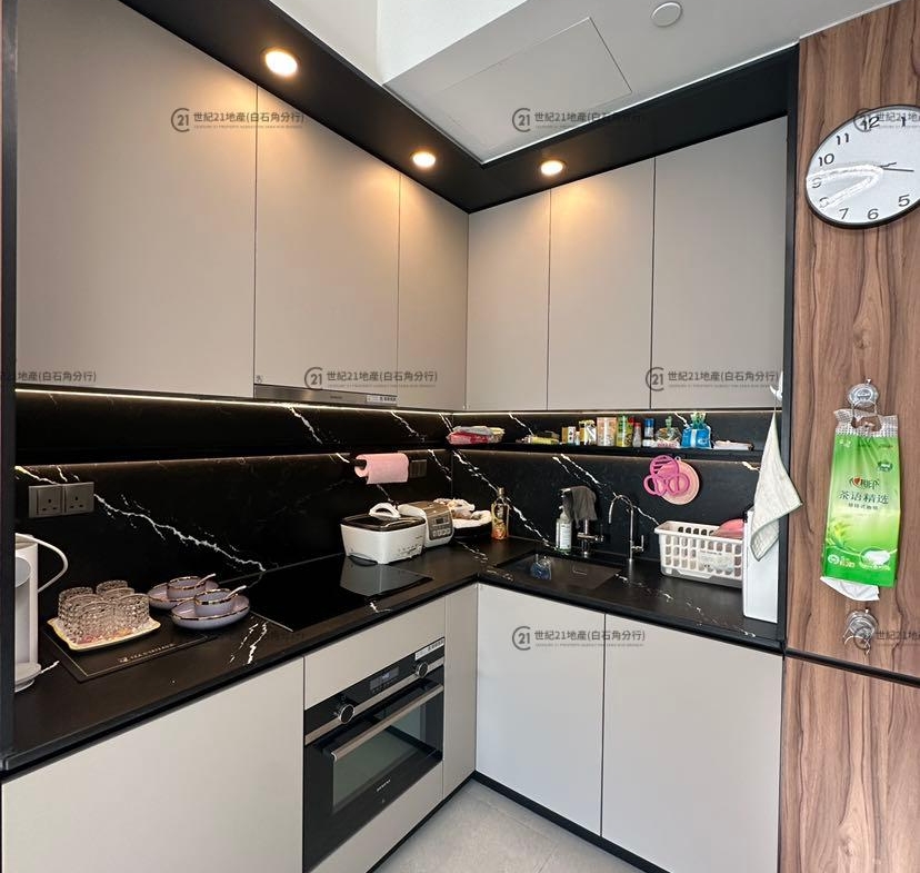 UNIVERSITY HILL 2A 漾景閣3座 低層 A2室 - 世紀21白石角分行 - 大埔區物業代理的權威百科 專營豪宅買賣